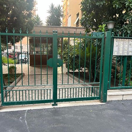 Peppe'S Bed Hotel Roma Exterior foto