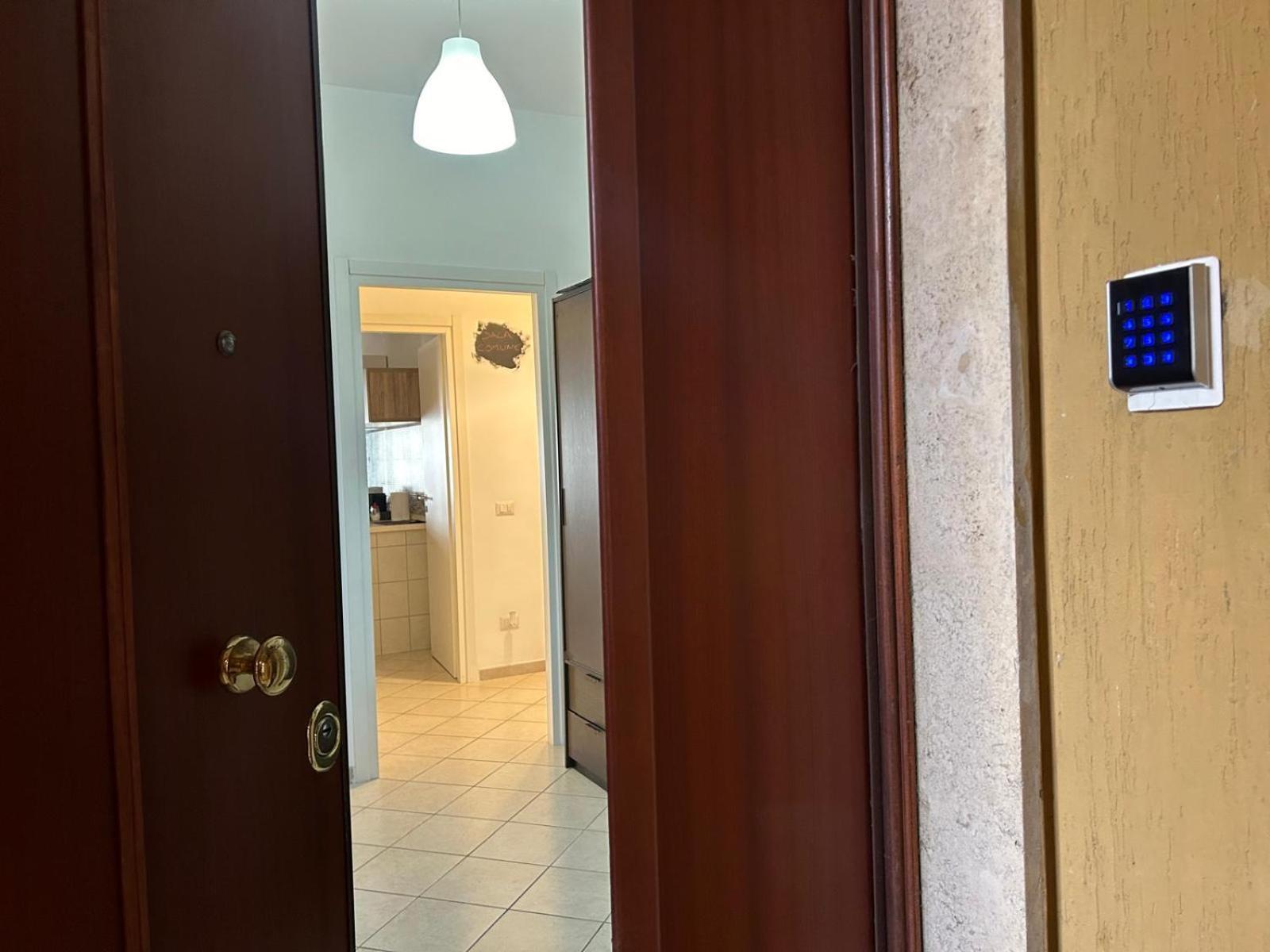 Peppe'S Bed Hotel Roma Exterior foto